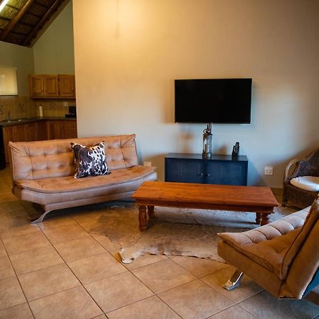 Morakane Safari Lodge Vryburg Oda fotoğraf